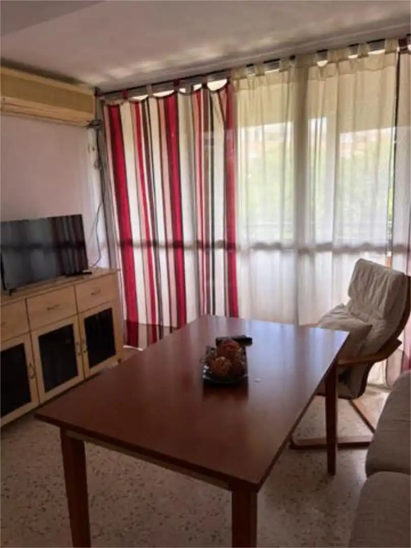 Flat for rent in Vista Alegre - Parque Cruz Conde Living room of Flat for rent in Córdoba with Terrace, Storage room and Furnished