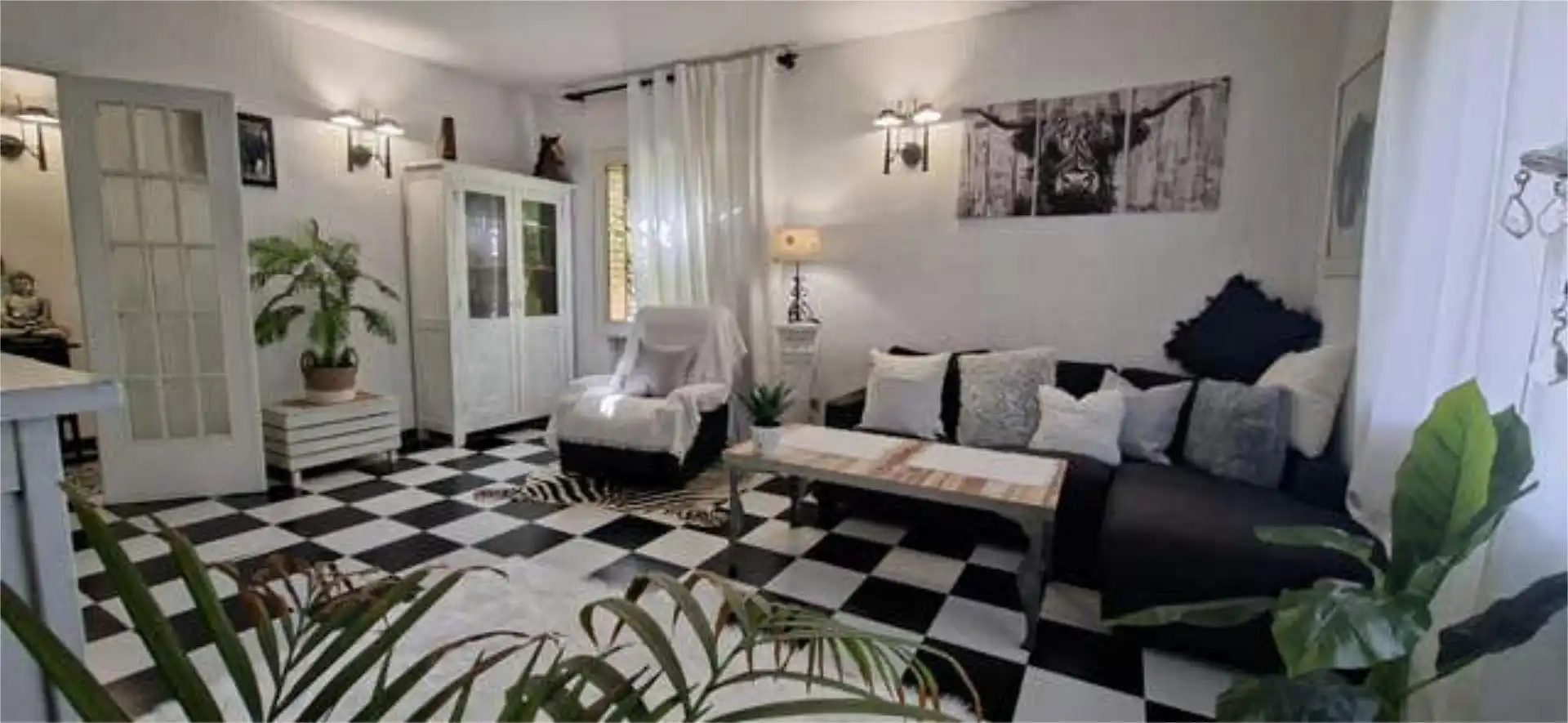 Casa adosada en venta en Cànoves I Samalús Sala de estar de Casa adosada en venta en Cànoves I Samalús con Terraza y Piscina