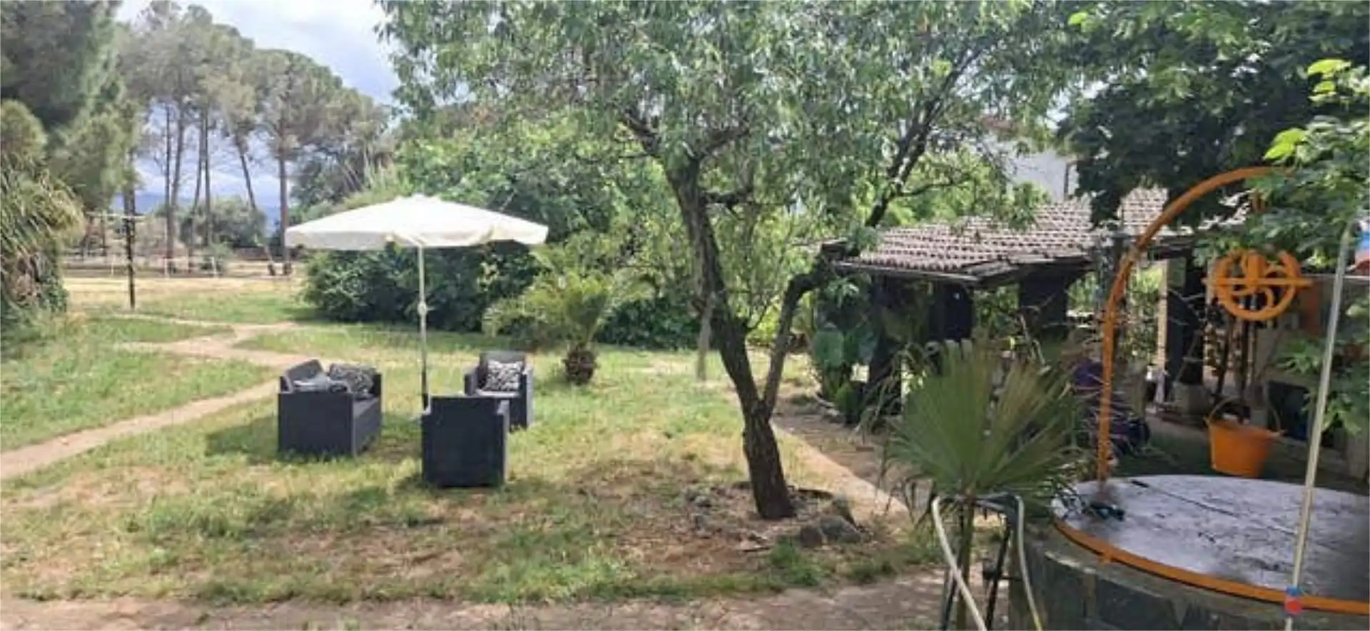 Casa adosada en venta en Cànoves I Samalús Jardín de Casa adosada en venta en Cànoves I Samalús con Terraza y Piscina