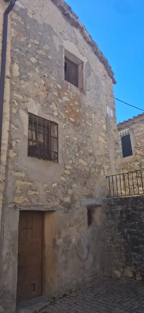 Vista exterior de Casa adosada en venta en Maranchón