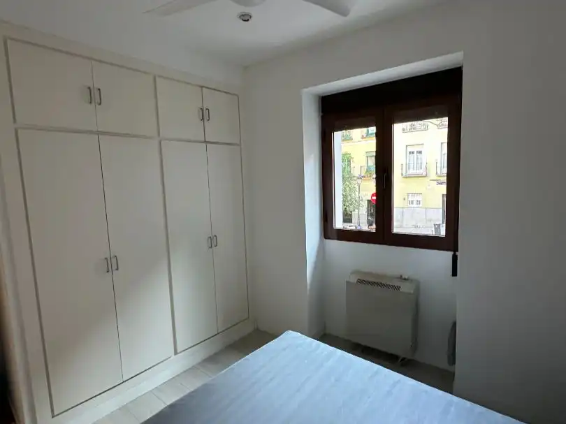 Habitación de Piso de alquiler en  Madrid Capital