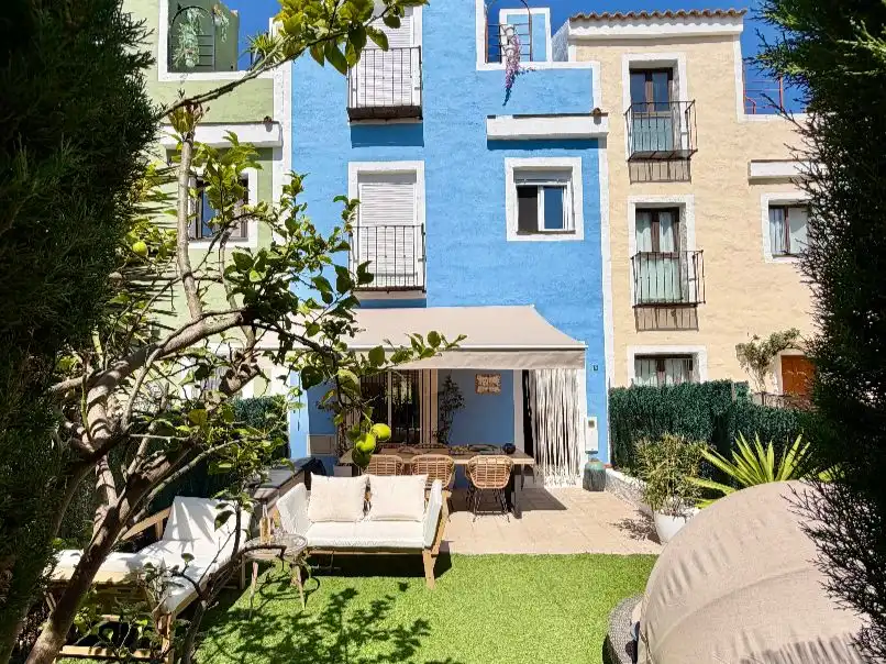 Wohnung zum Verkauf in Urbanizacion Cortijos de la Bahia, 5, Bahía de Casares Terrasse von Wohnung zum Verkauf in Casares mit Klimaanlage, Terrasse und Schwimmbad