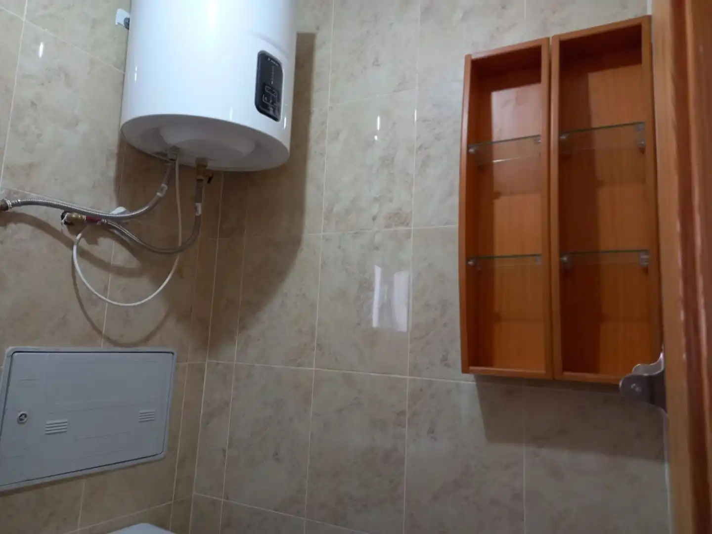 Badezimmer von Wohnung zum Verkauf in Cabezabellosa mit Klimaanlage, Terrasse und Balkon