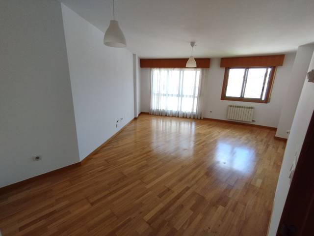Piso en Venta en Rúa Moucho, 2 en Pastoriza