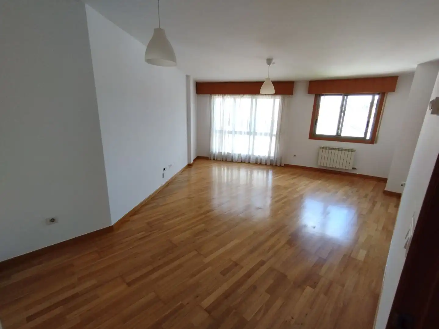 Flat for sale in Rúa Moucho, 2, Pastoriza Living room of Flat for sale in Arteixo with Heating, Parquet flooring and Storage room