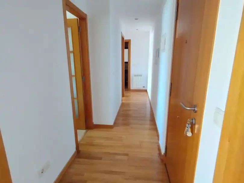 Piso en venta en Arteixo con Calefacción, Parquet y Terraza