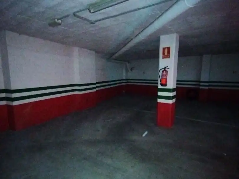 Parking de Piso en venta en Arteixo con Calefacción, Parquet y Terraza