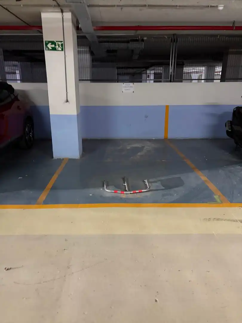 Parkplatz von Garage zur Miete in Valencia