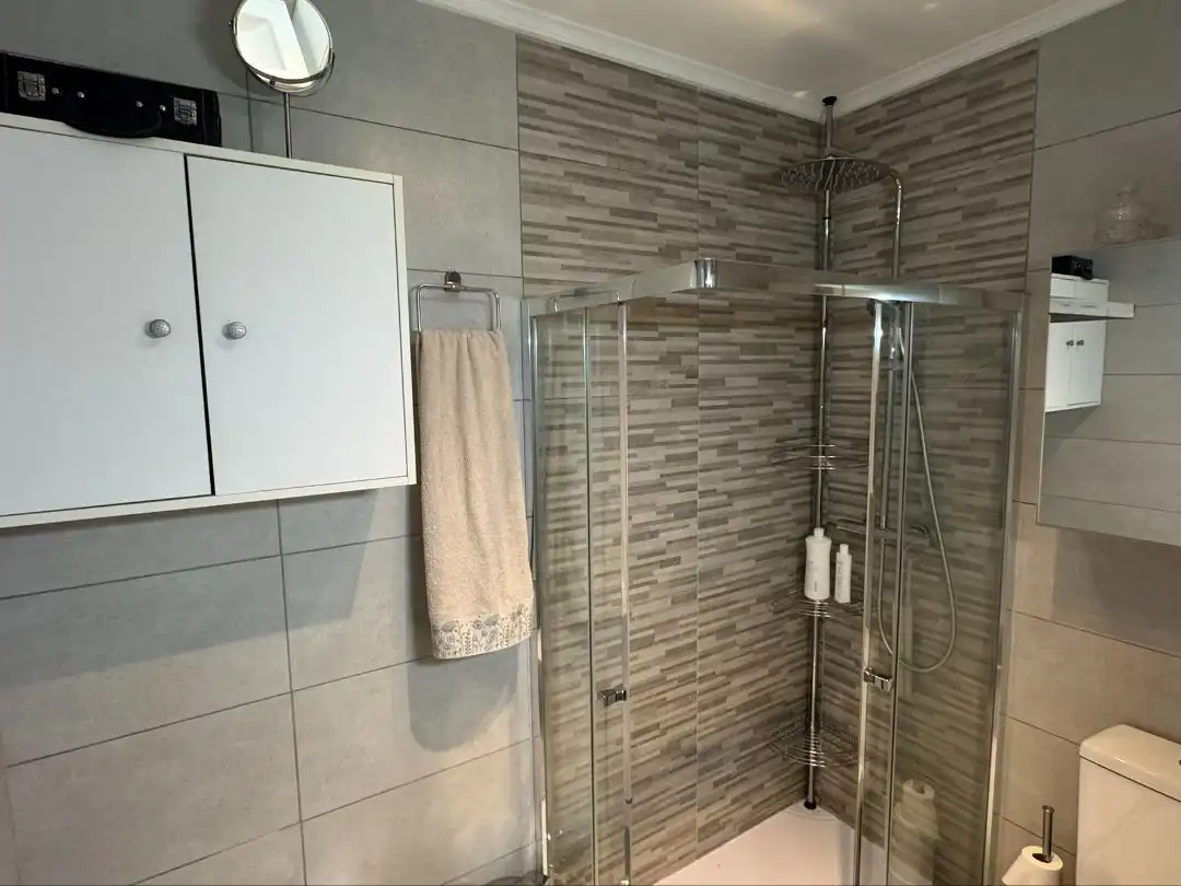 Bathroom of Flat for sale in Tui  with Heating, Parquet flooring and Terrace