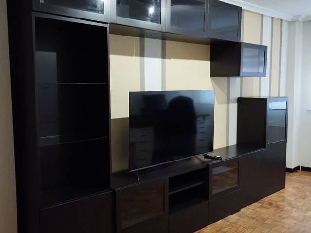 Piso en Venta en Calle Favila, 19 en Parque del Oeste