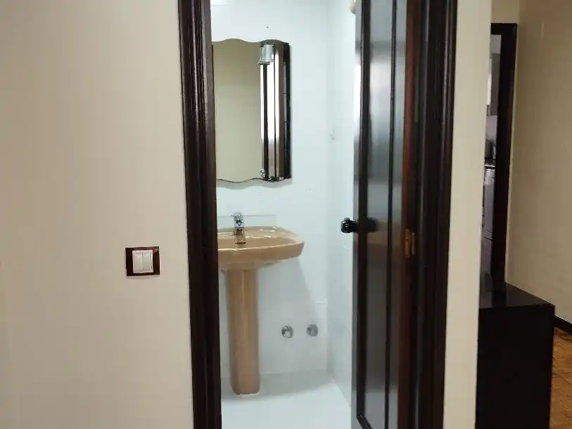 Flat for sale in Calle Favila, 19, Parque del Oeste Bathroom of Flat for sale in Oviedo with Heating, Parquet flooring and Terrace