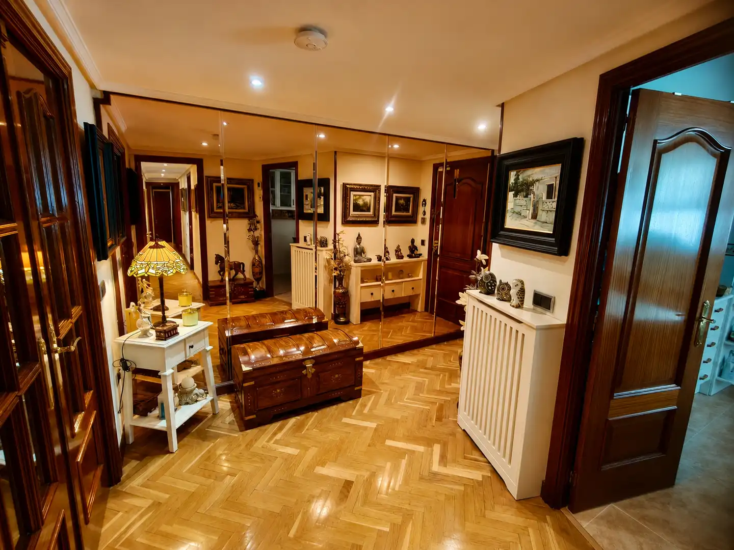Flat for sale in  Madrid Capital  with Air Conditioner and Swimming Pool