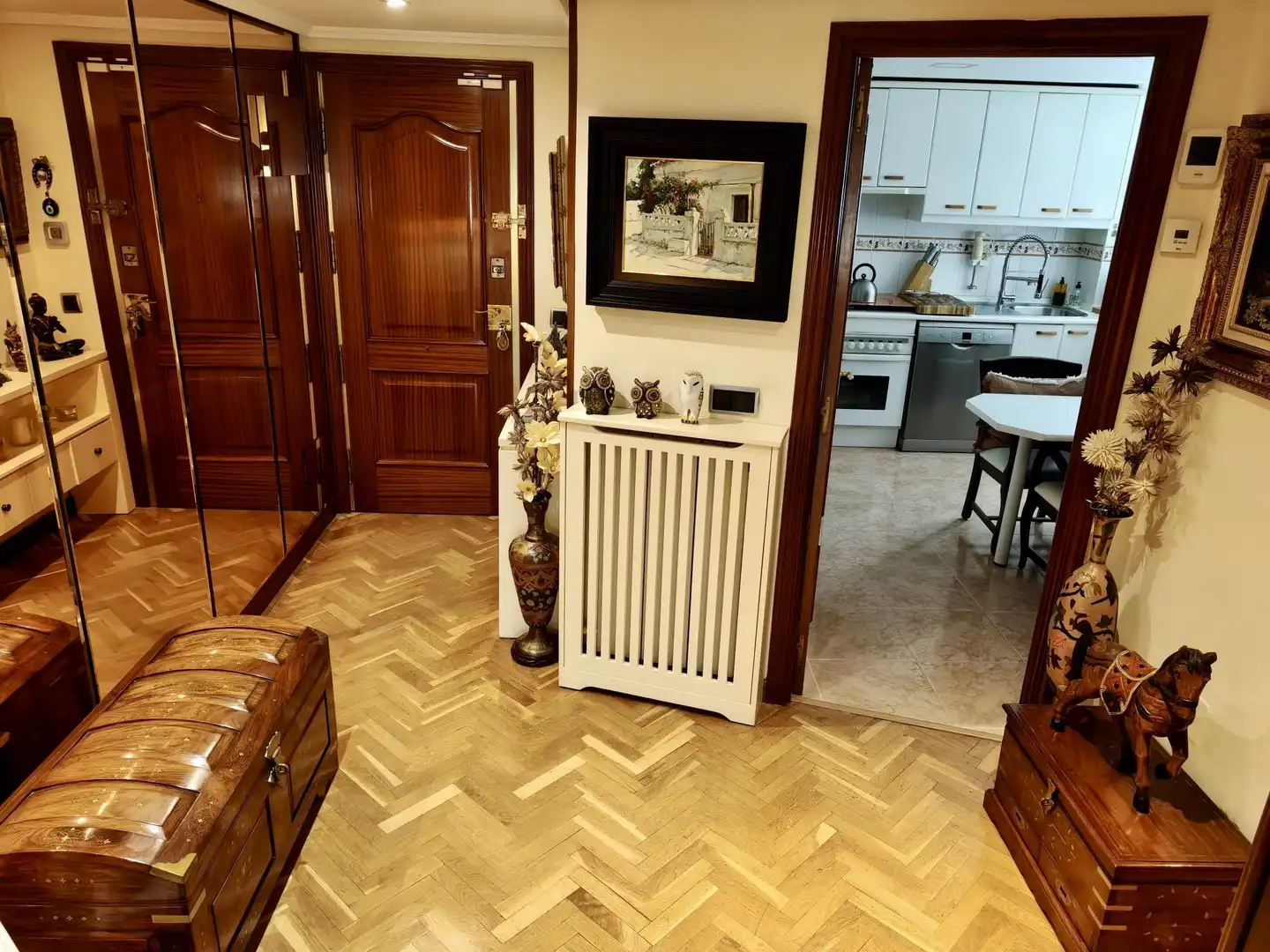 Flat for sale in  Madrid Capital  with Air Conditioner and Swimming Pool