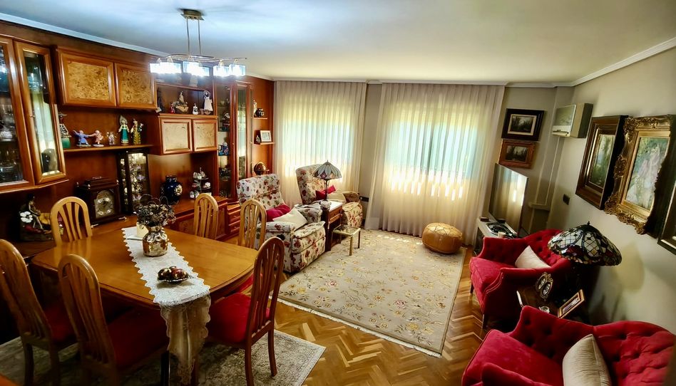 Piso en venta en Avenida de Santa Eugenia, 1, Santa Eugenia, Madrid Capital - imagen 1 Foto 1 de Piso en venta en Avenida de Santa Eugenia, 1, Santa Eugenia, Madrid Capital