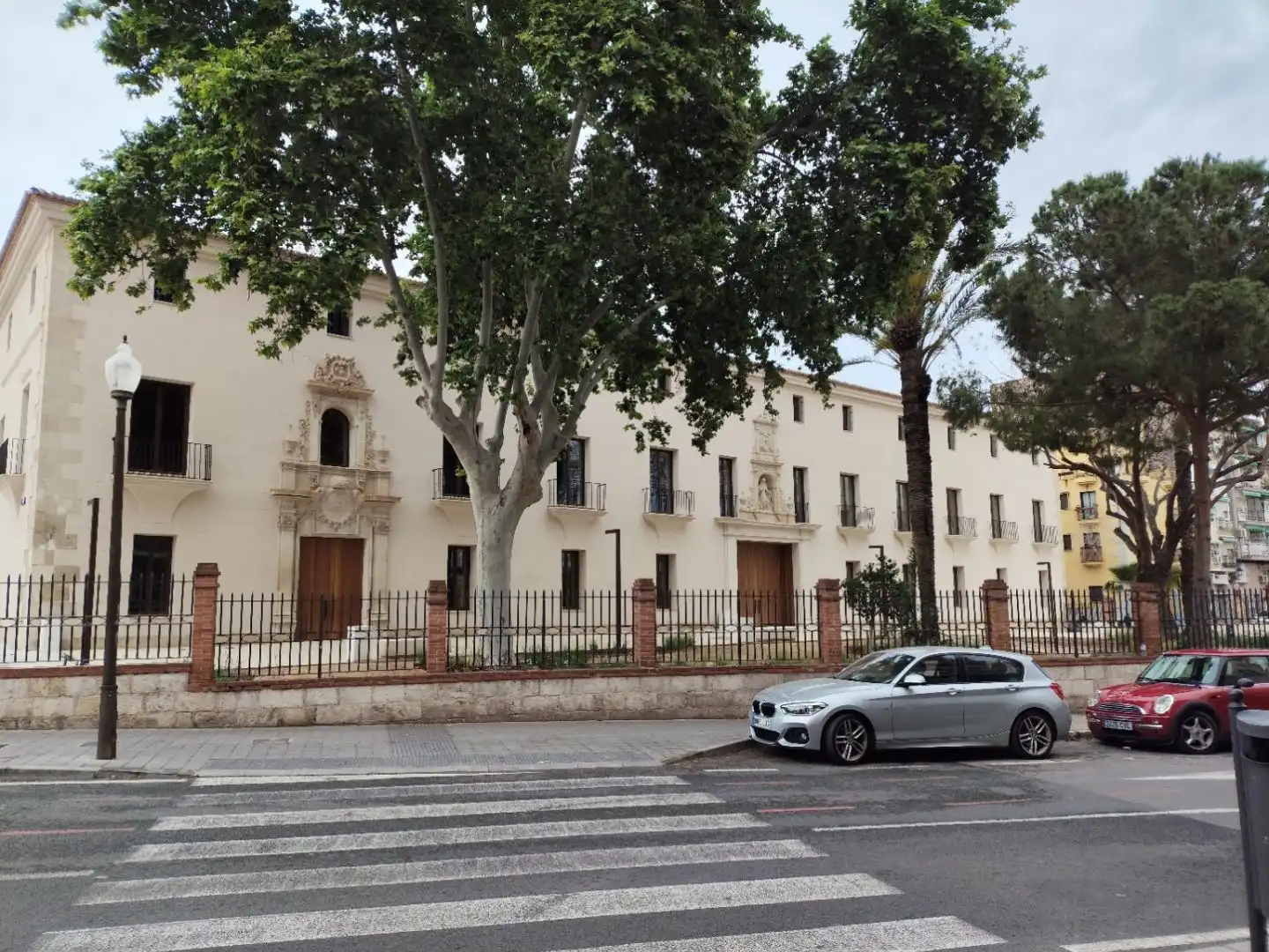 Pis en venda a Calle Sevilla, 45, Carolinas Bajas Vista exterior de Pis en venda en Alicante / Alacant amb Aire condicionat i Terrassa