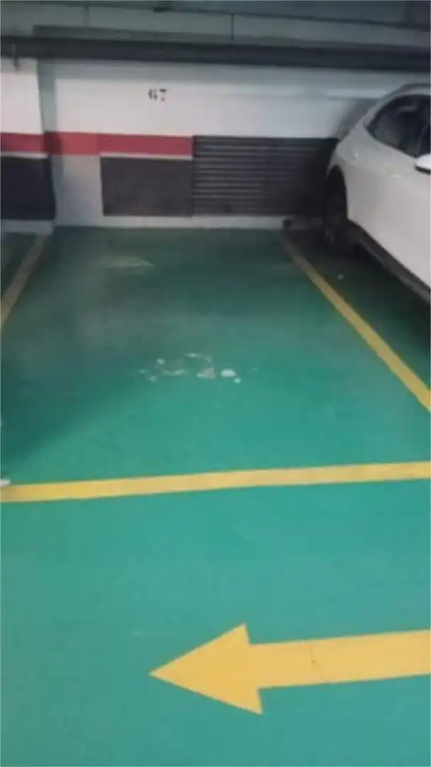 Parking of Garage for rent in Zaragoza