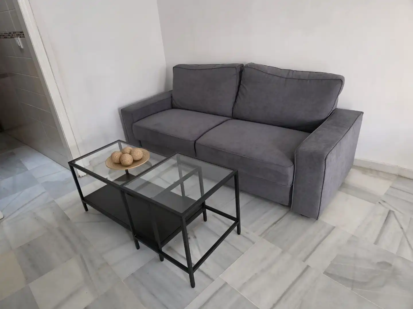Living room of Flat for rent in Sevilla  with Air Conditioner, Heating and Storage room