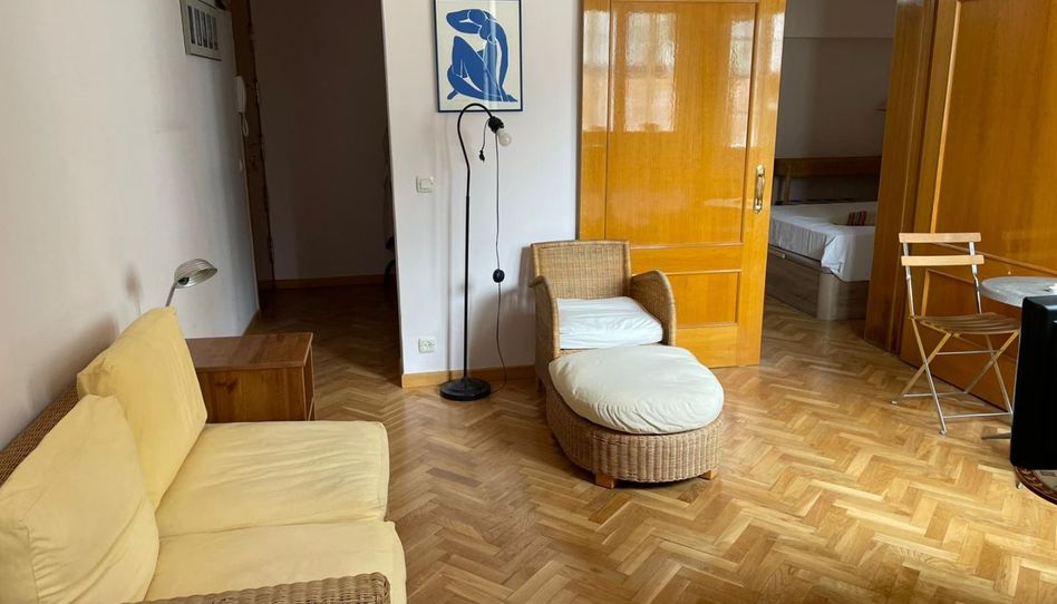 Piso de alquiler en Calle de Moratín, 24, Cortes - Huertas - Imagen 3