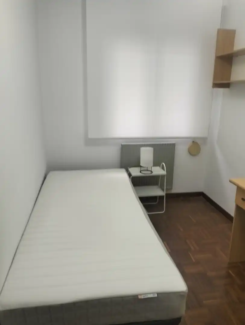 Flat for rent in Calle Santiago Gómez Santa Cruz, 6, Polideportivos Asperon - Mariano Vicen Bedroom of Flat for rent in Soria Capital with Heating, Parquet flooring and Terrace