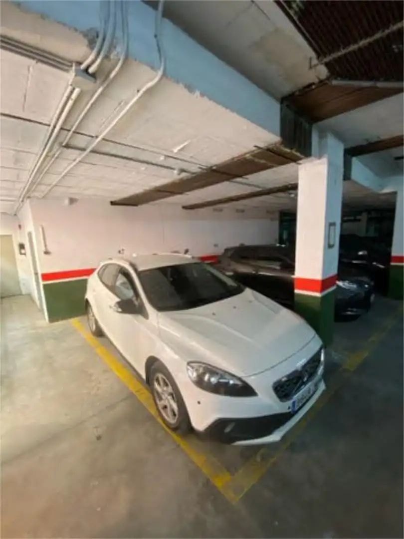 Garaje de alquiler en Vallesequillo Parking de Garaje de alquiler en Jerez de la Frontera