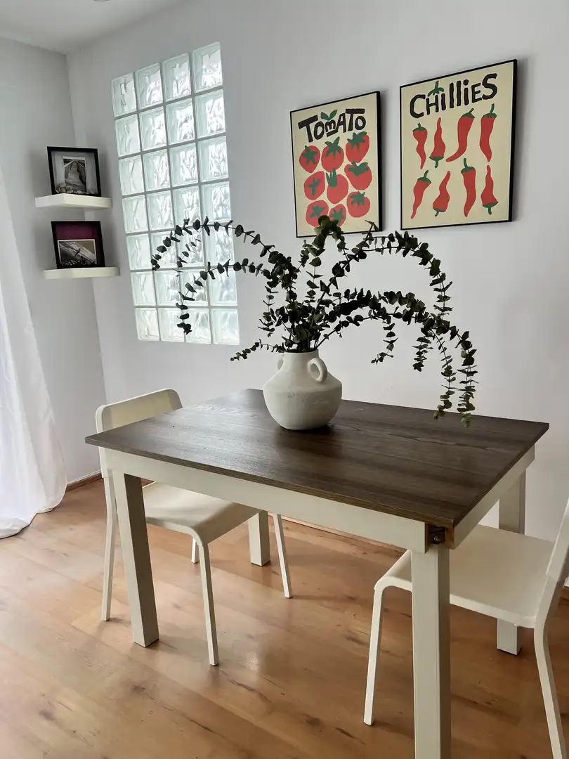 Apartament de lloguer a Calle Arces, 13, Cerrado de Calderón - Hacienda Paredes Menjador de Apartament de lloguer en Málaga amb Aire condicionat, Parquet i Terrassa