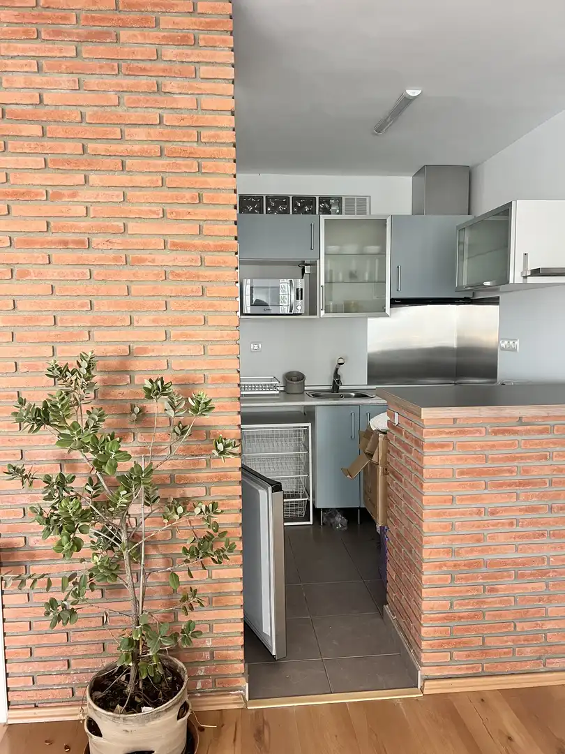 Apartament de lloguer a Calle Arces, 13, Cerrado de Calderón - Hacienda Paredes Cuina de Apartament de lloguer en Málaga amb Aire condicionat, Parquet i Terrassa