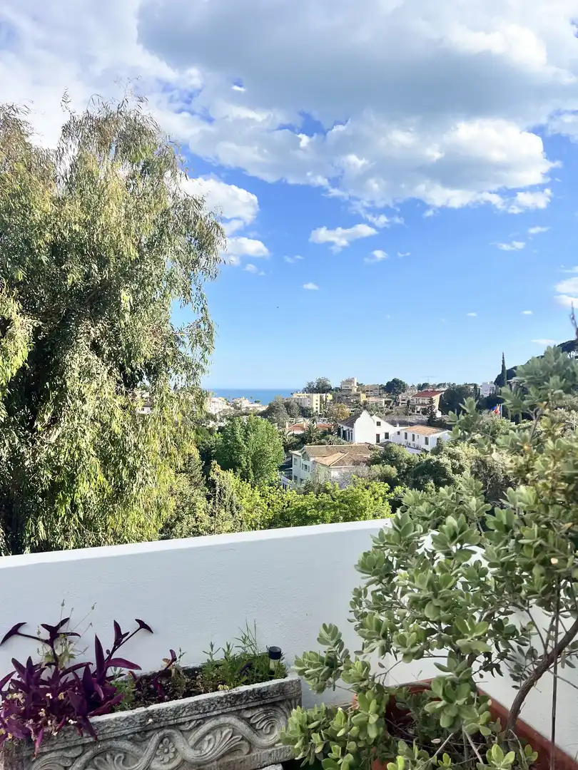 Apartament de lloguer a Calle Arces, 13, Cerrado de Calderón - Hacienda Paredes Vista exterior de Apartament de lloguer en Málaga amb Aire condicionat, Parquet i Terrassa