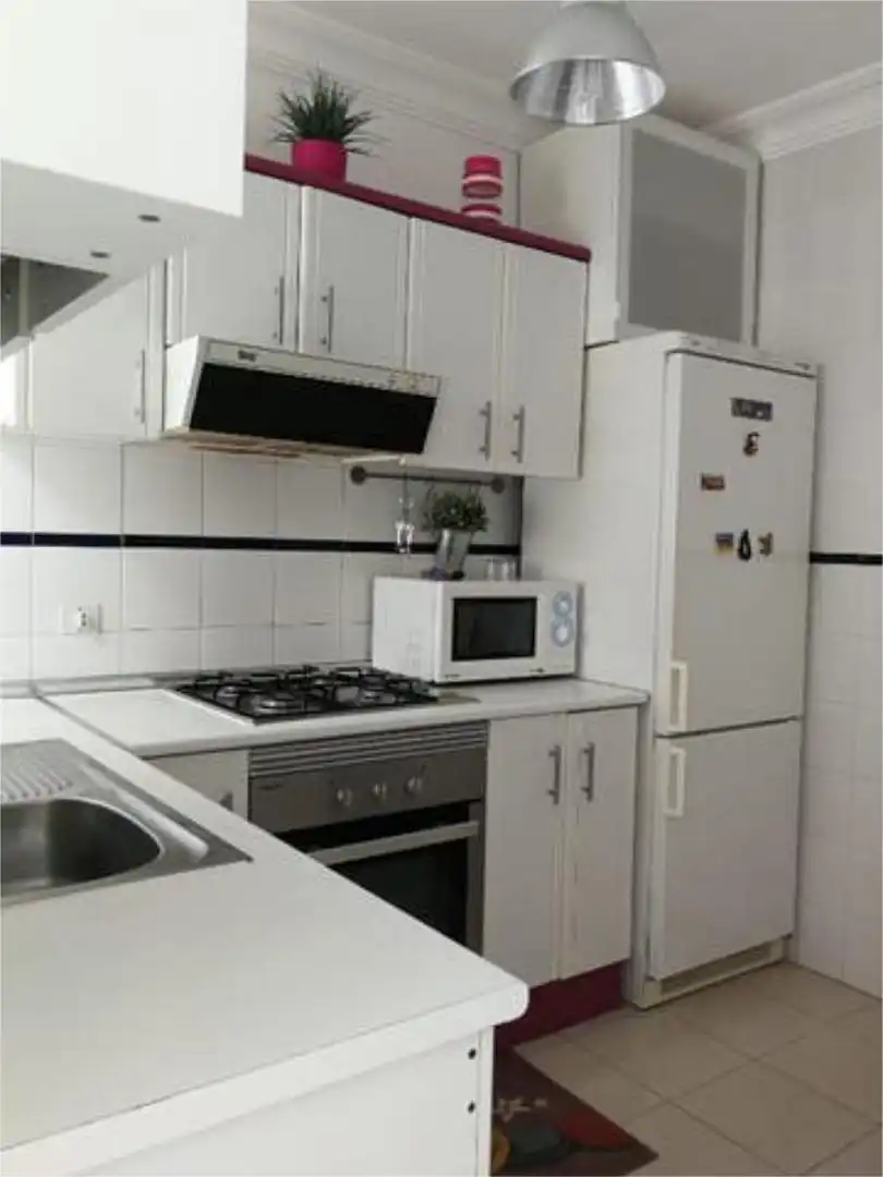 Casa adosada en venta en Los Abrigos Cocina de Casa adosada en venta en Granadilla de Abona con Jardín privado, Terraza y Piscina