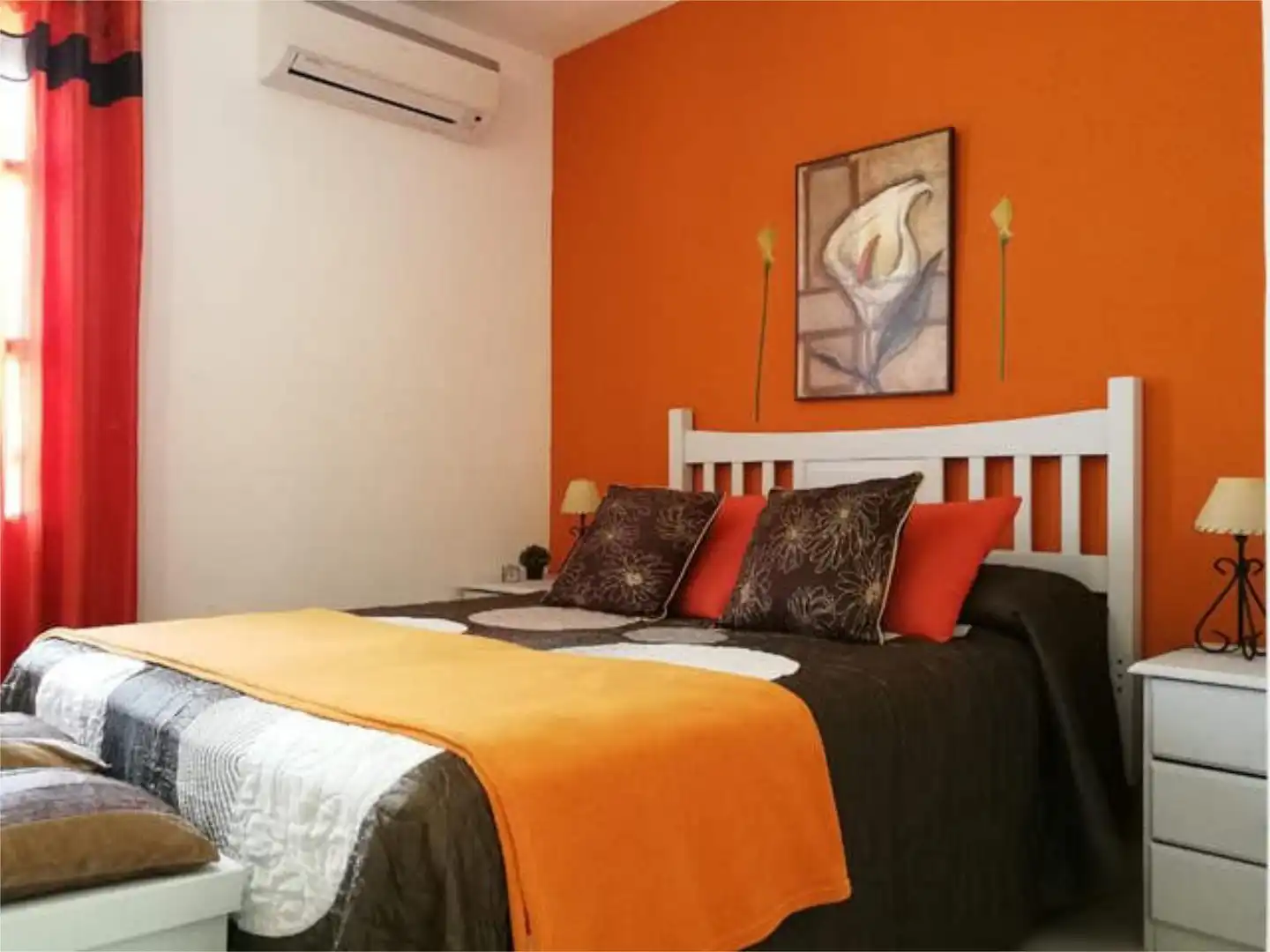 Casa adosada en venta en Los Abrigos Habitación de Casa adosada en venta en Granadilla de Abona con Jardín privado, Terraza y Piscina