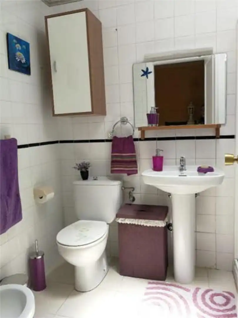 Casa adosada en venta en Los Abrigos Baño de Casa adosada en venta en Granadilla de Abona con Jardín privado, Terraza y Piscina