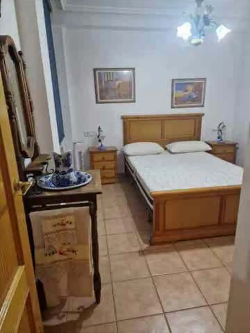 Apartamento de alquiler en Aguas Nuevas Habitación de Apartamento de alquiler en Torrevieja con Calefacción, Jardín privado y Terraza
