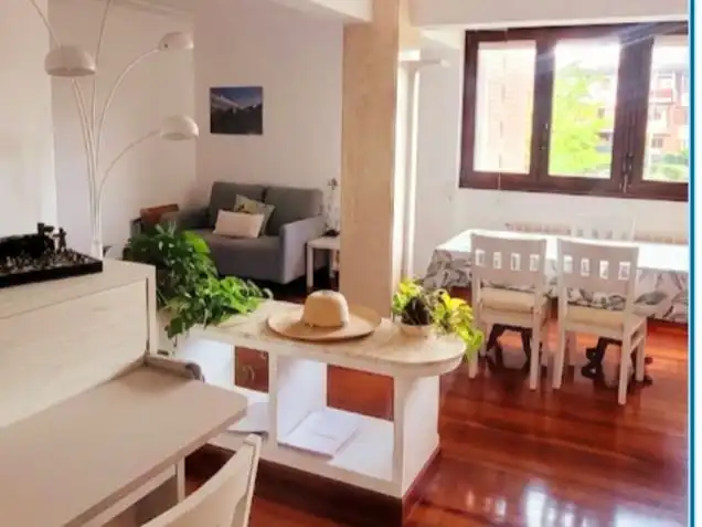 Living room of Flat for rent in Berango  with Heating, Parquet flooring and Furnished