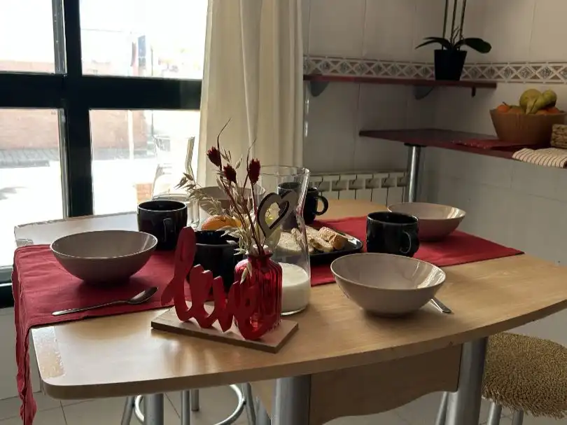 Pis en venda a Calle Yanguas, 3, Parque Alameda - Paula López Menjador de Pis en venda en Valladolid amb Calefacció, Jardí privat i Parquet
