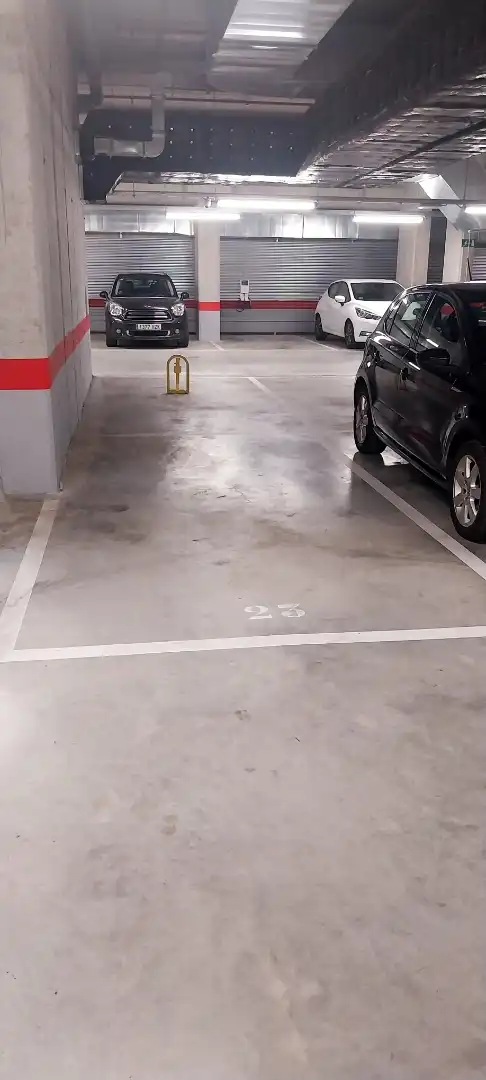 Parkplatz von Garage zur Miete in L'Hospitalet de Llobregat