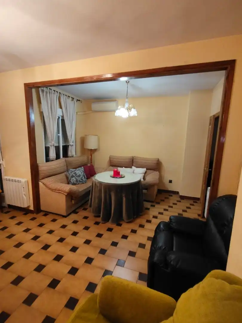 Sala de estar de Piso en venta en Úbeda con Aire acondicionado y Balcón
