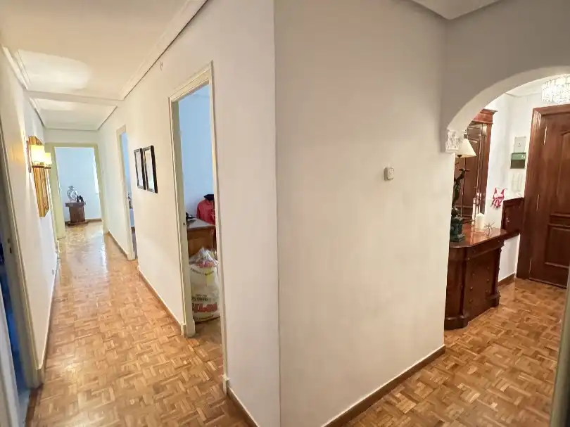 Piso en venta en Calle Fray Luis de Granada, 7, Carmelitas Piso en venta en Salamanca Capital con Balcón