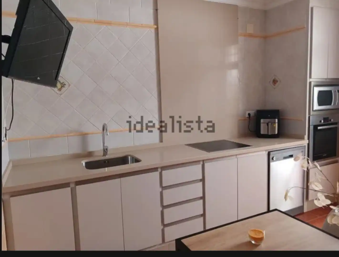 Ground floor for sale in Calle Sevilla, 2, Ayamonte ciudad Kitchen of Ground floor for sale in Ayamonte with Air Conditioner, Storage room and Furnished