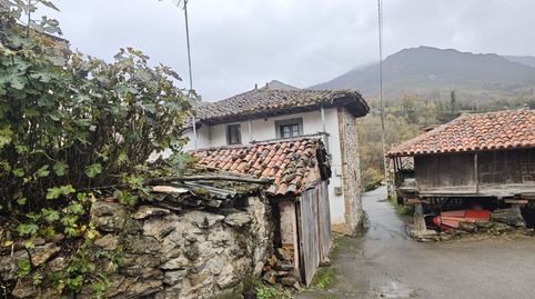 Casa adosada en venta en La Plaza, 1, Teverga, Asturias - imagen 3 Foto 3 de Casa adosada en venta en La Plaza, 1, Teverga, Asturias