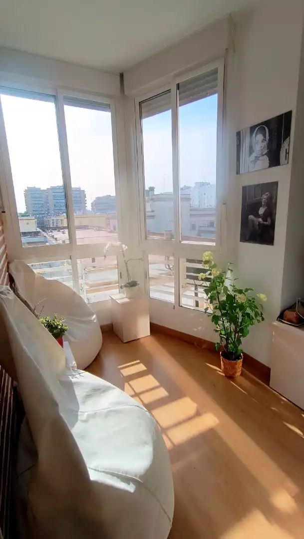 Sala d'estar de Pis en venda en  Sevilla Capital amb Aire condicionat i Terrassa