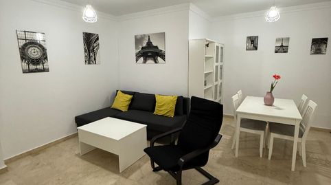 Foto 2 de Piso de alquiler en Calle Santa Teresa de Jesús, 18, Paseo Marítimo - San José - La Laguna, Cádiz Capital