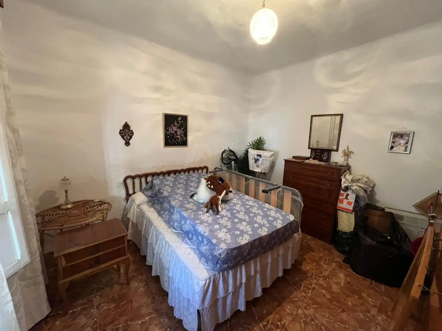 Casa adosada en venta en Plaza Cante Jondo, 1, La Zarzuela - San José - Belén Habitación de Casa adosada en venta en Linares con Aire acondicionado, Terraza y Trastero