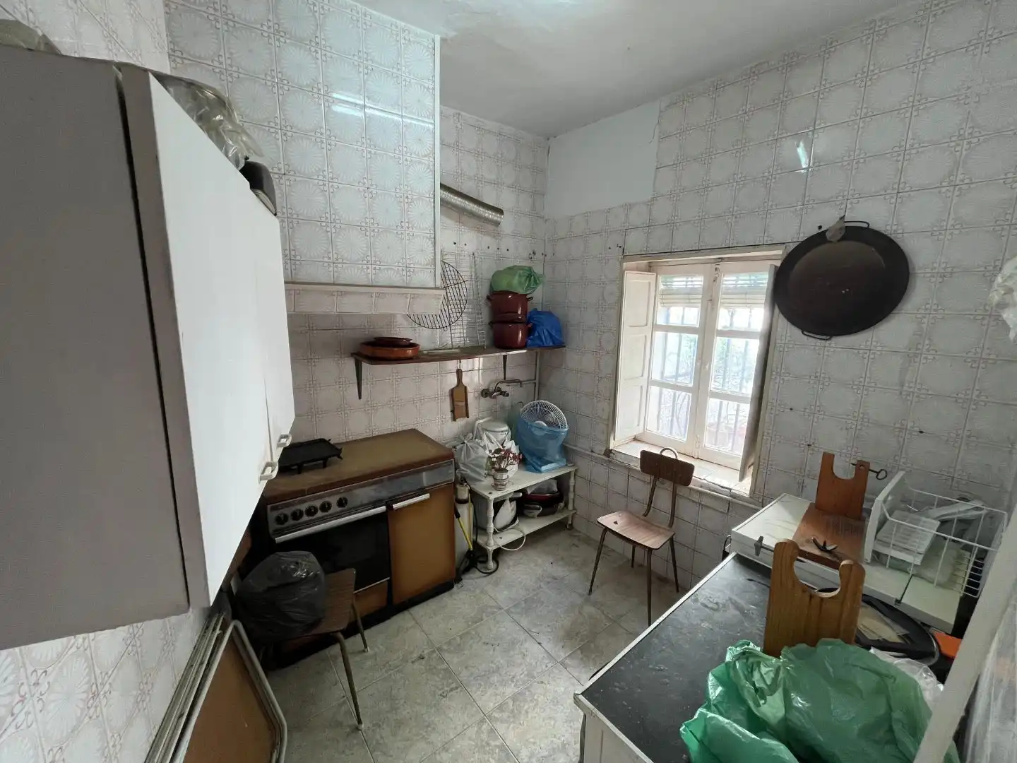 Casa adosada en venta en Plaza Cante Jondo, 1, La Zarzuela - San José - Belén Cocina de Casa adosada en venta en Linares con Aire acondicionado, Terraza y Trastero