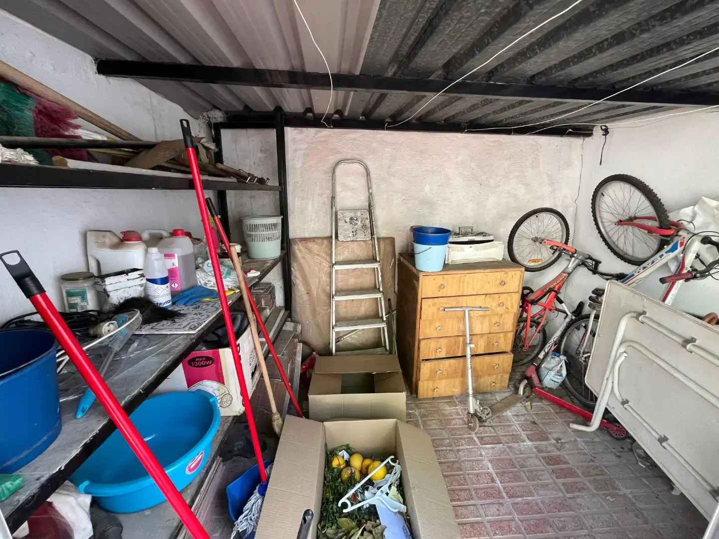 Casa adosada en venta en Plaza Cante Jondo, 1, La Zarzuela - San José - Belén Casa adosada en venta en Linares con Aire acondicionado, Terraza y Trastero