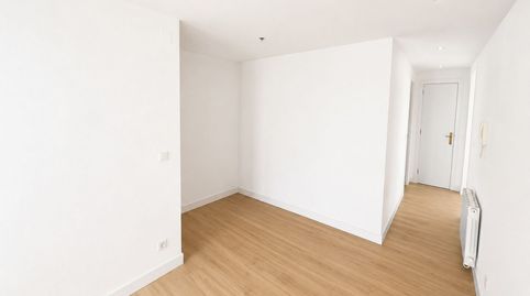 Foto 4 de Piso en venta en Falperra - Santa Lucía, A Coruña Capital