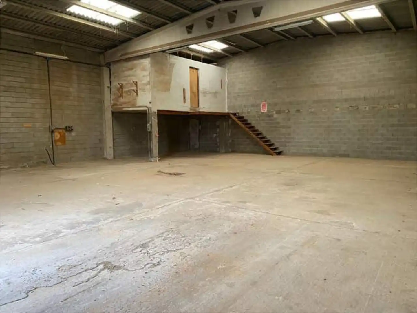 Nau industrial de lloguer en Vinyols i els Arcs