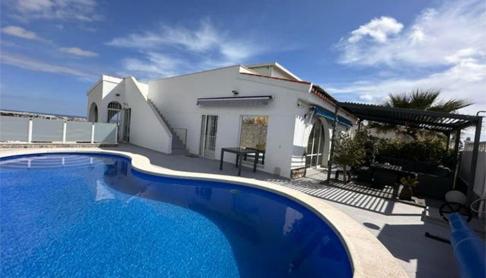 Houses for sale in San Miguel de Salinas, Alicante - image 1 Photo 1 of Houses for sale in San Miguel de Salinas, Alicante