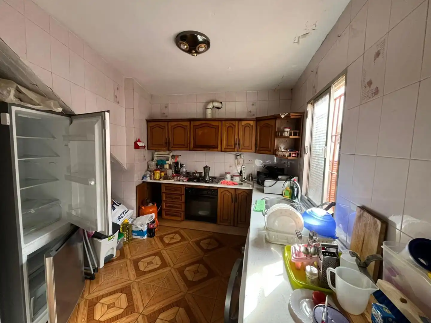 Casa adosada en venta en Calle Cuba, 5, Arrayanes Cocina de Casa adosada en venta en Linares con Aire acondicionado y Terraza
