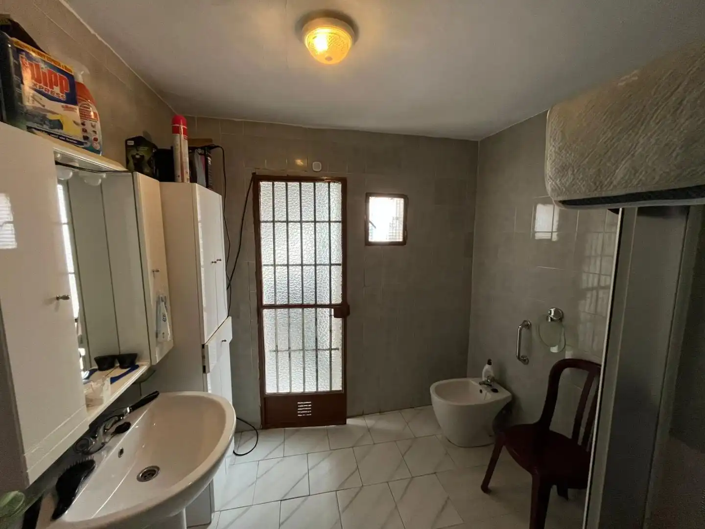 Casa adosada en venta en Calle Cuba, 5, Arrayanes Baño de Casa adosada en venta en Linares con Aire acondicionado y Terraza