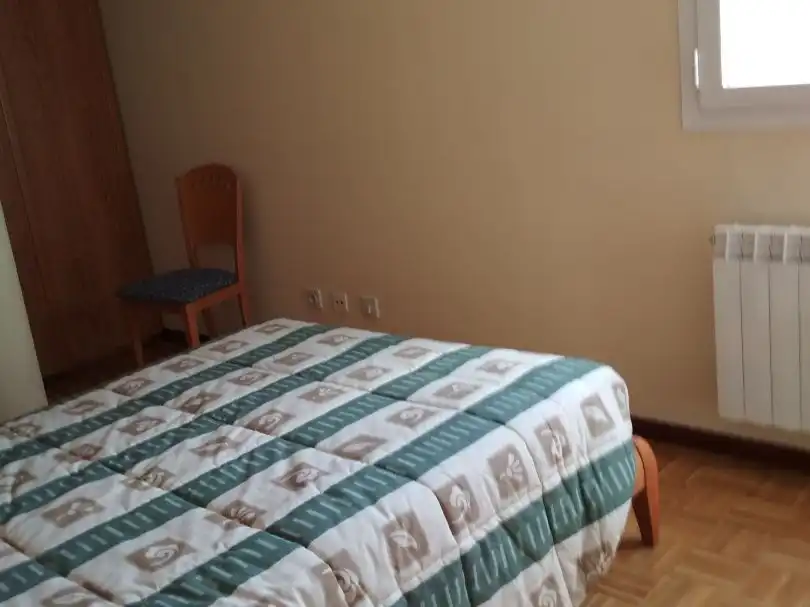 Piso en venta en Avenida Doctor Rodríguez de la Fuente, 5, Briviesca Habitación de Piso en venta en Briviesca con Terraza