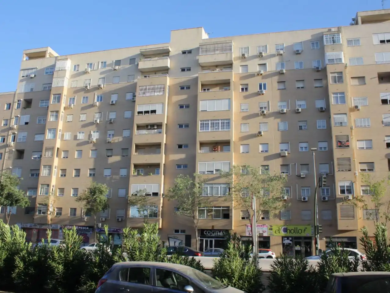 Habitación en Calle Carteros, 3, Pino Montano - Consolación
